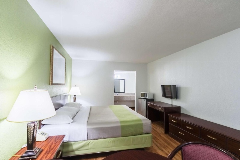 Motel 6-Mattoon, IL